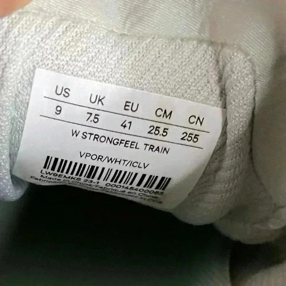 Lululemon Stongfeel train - Picture 2 of 6